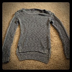 Juniors Sparkling Grey Knit Sweater (Size Small)